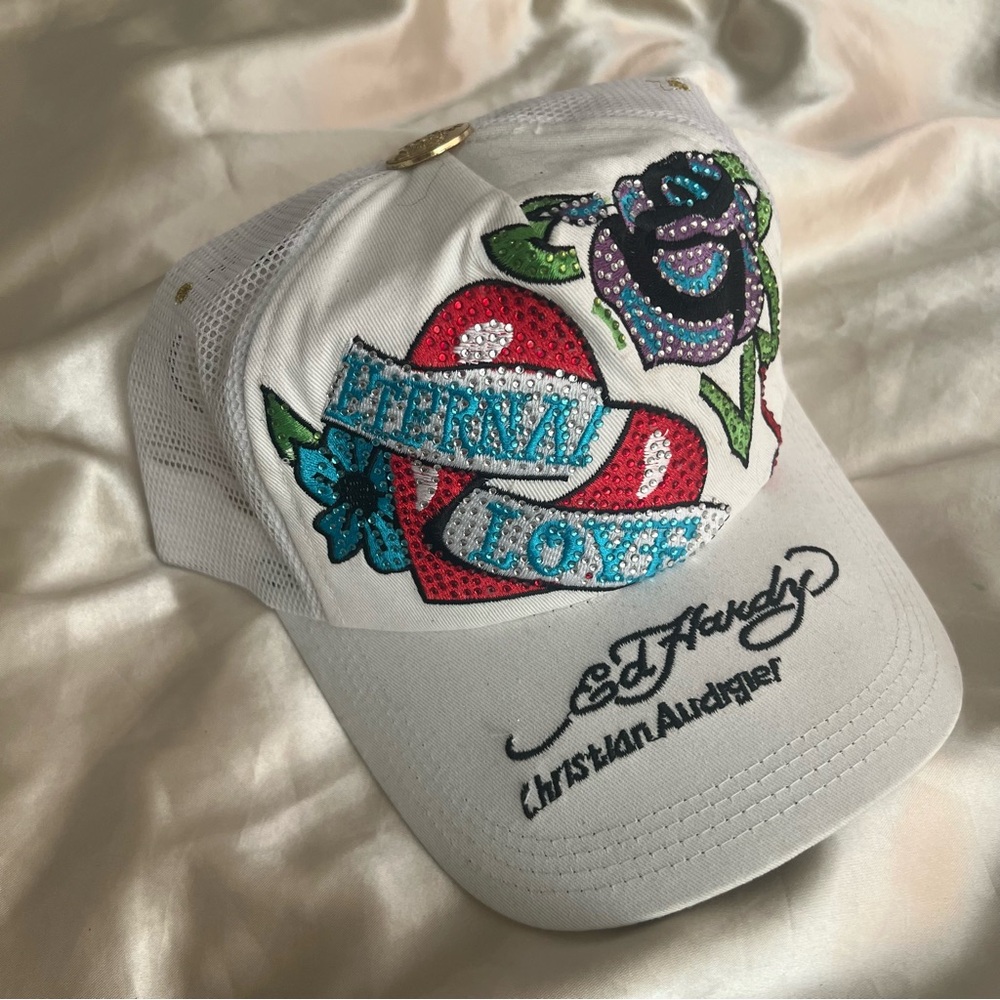 Ed Hardy White Embroidered 'Eternal Love' Heart & Rose Trucker Hat